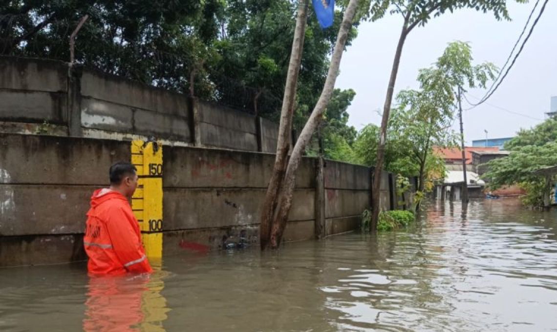 Banjir Membuat 47 Warga Lawa Terate Mengungsi