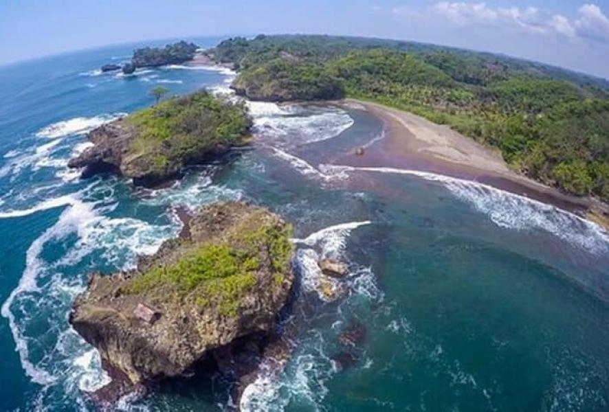 Pantai Madasari, Wisata Eksotis Tersembunyi Pangandaran