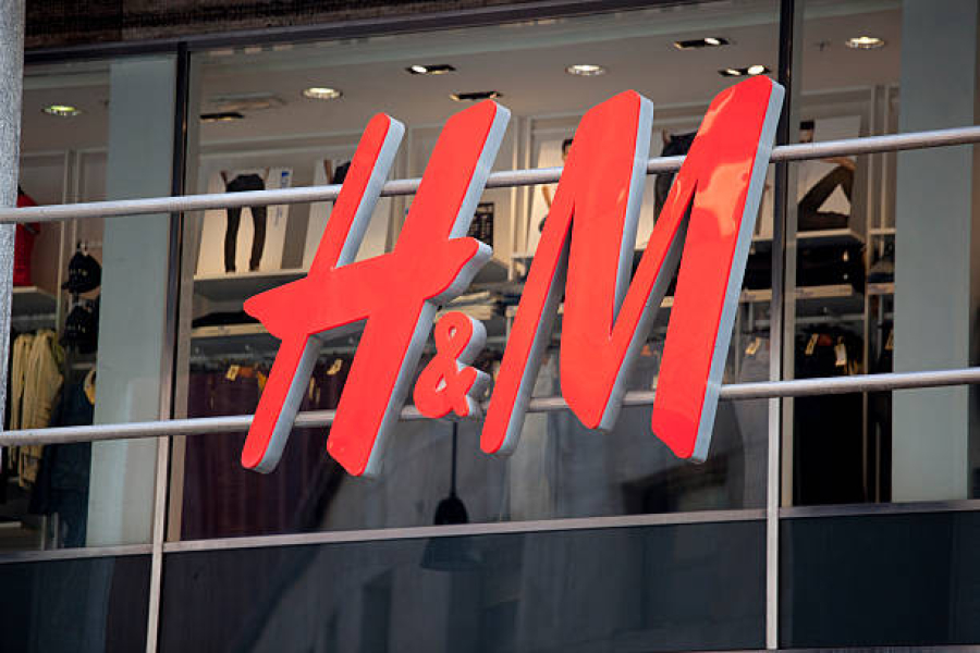 Perusahaan Ritel Fashion H&M Akan Tutup 28 Gerai dan PHK Karyawan