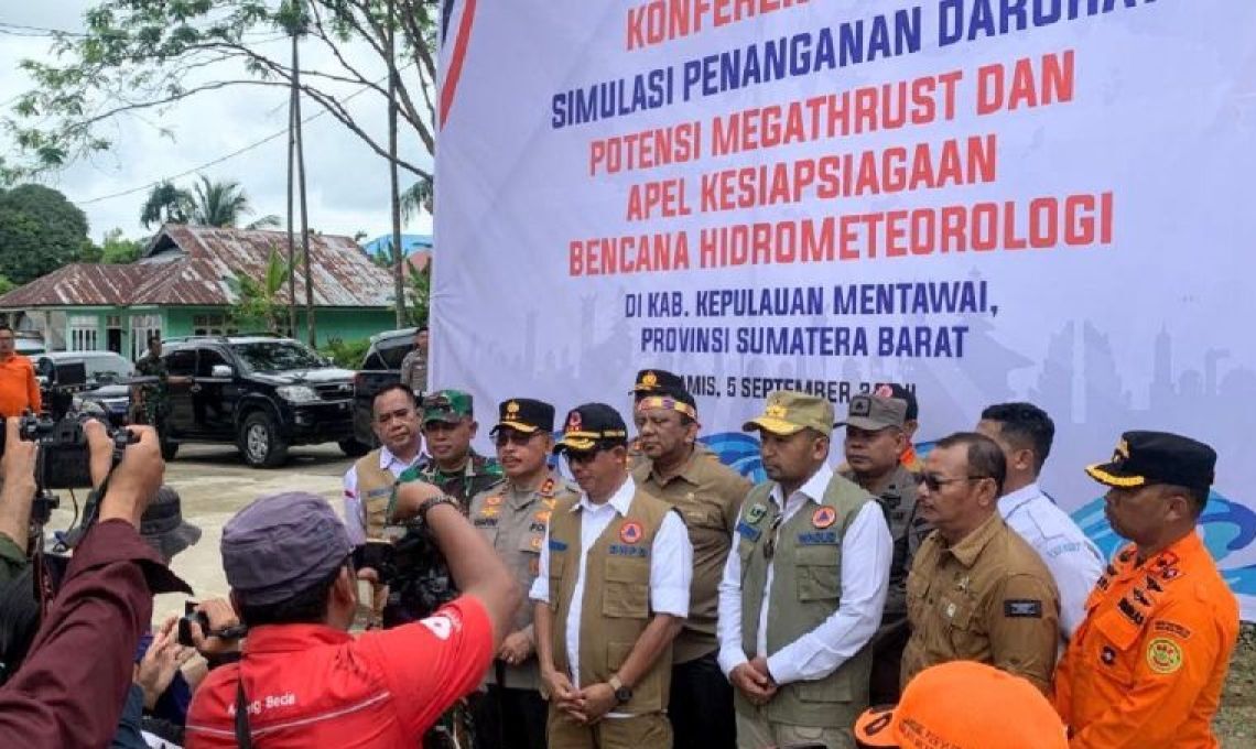 BNPB, Simulasi Tanggap Darurat Mega Trust Di Pulau Mentawai.