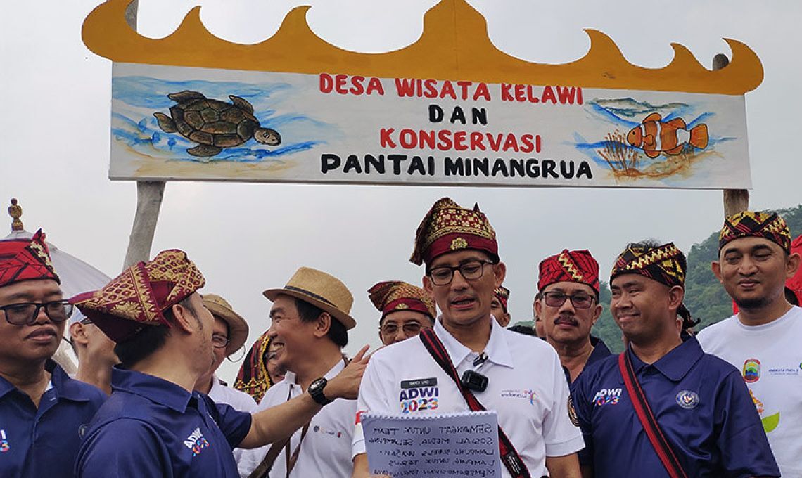 Menparekraf Resmikan Kelawi Desa Lampung Menjadi Desa Wisata Terbaik